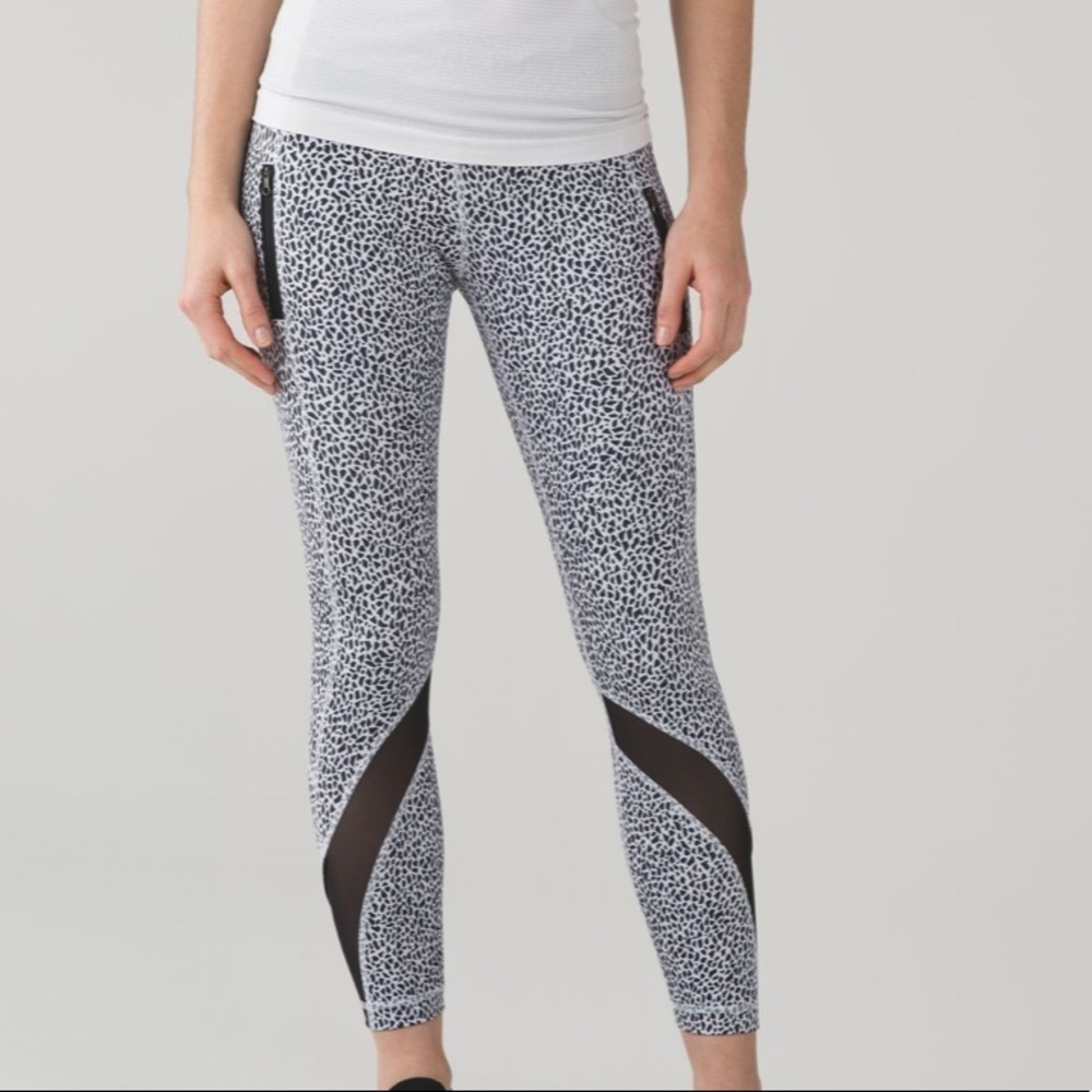 Lululemon Inspire Tight II (Mesh)